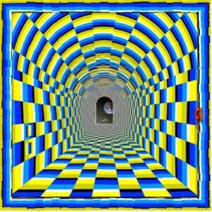 Moving Tunnel Optical Illusion : अगर आंखों में दम है तो बताइए आपने इन 4 तस्वीरों में क्या-क्या देखा, इन तस्वीरों को देखने के बाद आपकी आंखें खा जायेंगी धोखा